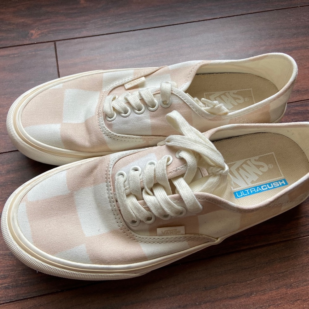 VANS Ultracush Checkered Light Pink And White Sneakers Shoes With Lace W 8 M 6.5